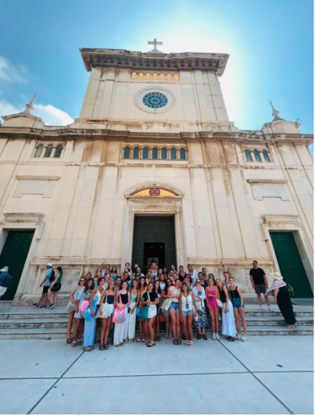 The students in front of Chiesa di Santa Maria Assunta, a stunning church in the village of Positano. 
Under the bliss of an Italian blue sky, the students were in paradise.